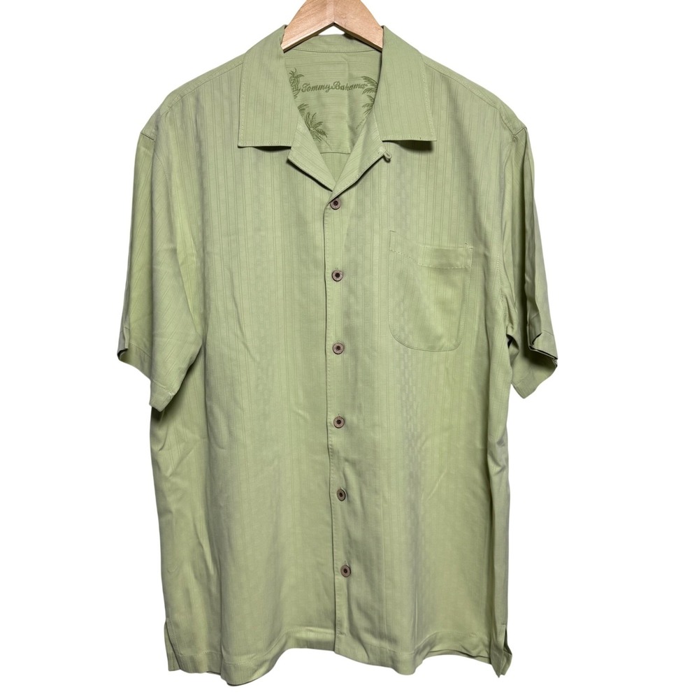 Tommy Bahama Mens Camp Shirt Large Green Silk Button Up‎ Short Sleeve Palm Trees